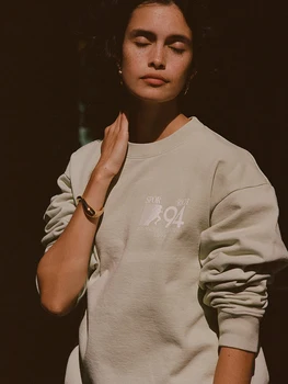 Mektubu desen Baskı Kazak Kadın Sonbahar pamuklu uzun kollu tişört Kazak Casual Punk Streetwear Çekme Hoodie Yaratıcılık Üst 2022