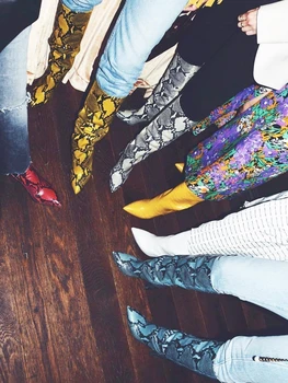 Yılan Derisi Çizmeler Kadın Yüksek Topuklu Tıknaz Diz Yüksek Çizmeler Sivri Burun Ayakkabı Üzerinde Kayma Moda Kış Çizmeler Slouch Üzerinde Kayma