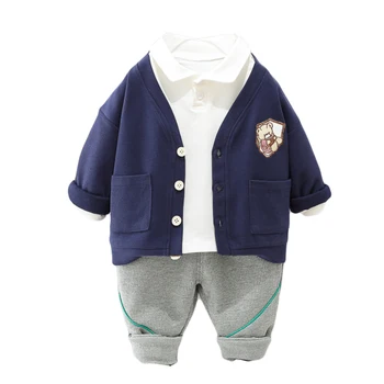 Bebek Erkek giyim setleri Çocuk Mont T Shirt Pantolon 3 Adet Takım Elbise Karikatür Ayı Çocuk Spor Yenidoğan Bebek Giysileri Kıyafetler