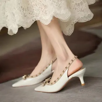 Sivri Burun Stiletto ayakkabılar kadın 2022 İlkbahar ve Sonbahar Trendi Yüksek Kaliteli Pompalar Perçinler Papyon Yüksek topuklu ayakkabılar Kadın