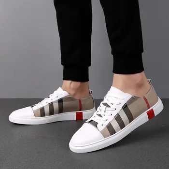 2022 Yeni Moda Erkek Nefes Kaykay Ayakkabı Erkekler Moda Sneakers Yüksek Kalite Eğitmenler Ayakkabı Rahat Hakiki deri ayakkabı