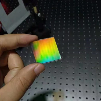 20mm Optik Şamandıra Cam Tek Boyutlu Holografik kırınım ızgarası Lazer Işını Splitter Spektrograf Girişim Deneyi