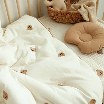 Işlemeli Ayı pamuklu bebek battaniyesi Dolgu İle, Kış Bebek Termal Yorgan, Güzel Ayı Desen Yorgan Yenidoğan Beşik Yatak Takımları
