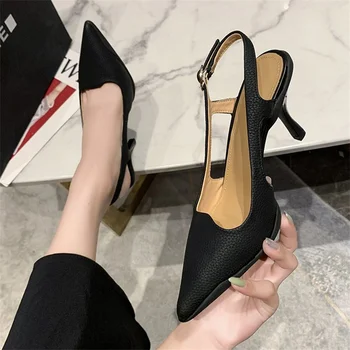 Kadın 2022 yaz yeni stil seksi basit rahat mizaç sandalet sivri burun ve stilettos kadın ayakkabı yüksek topuk